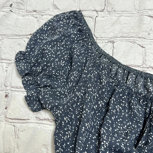 Buckle Willow & Root crop puff sleeve top size S NWOT - Picture 2 of 4